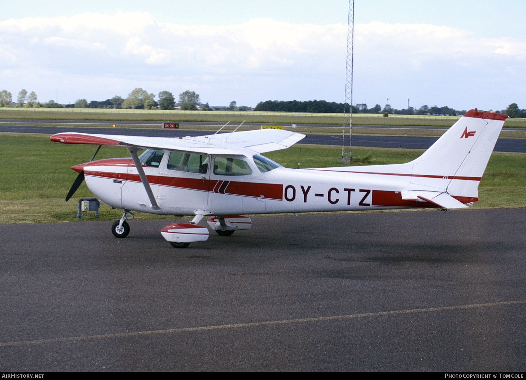 Aircraft Photo of OY-CTZ | Cessna 172M | AirHistory.net #135944