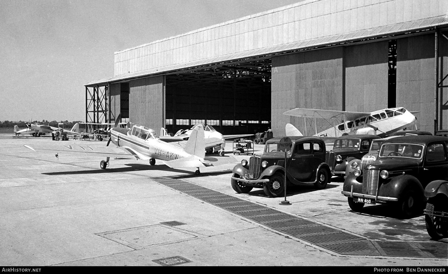 Aircraft Photo of VH-AKW | De Havilland DHC-1 Chipmunk Mk21 | AirHistory.net #135945