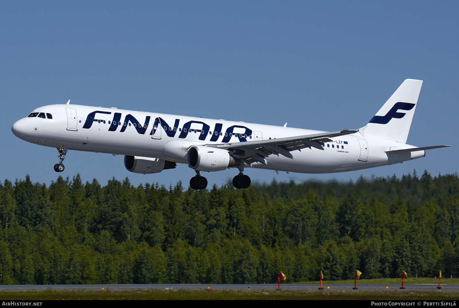 Aircraft Photo of OH-LZF | Airbus A321-211 | Finnair | AirHistory.net #135994