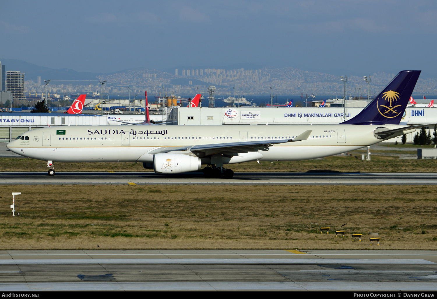 Aircraft Photo of HZ-AQ21 | Airbus A330-343E | Saudia - Saudi Arabian Airlines | AirHistory.net #136025