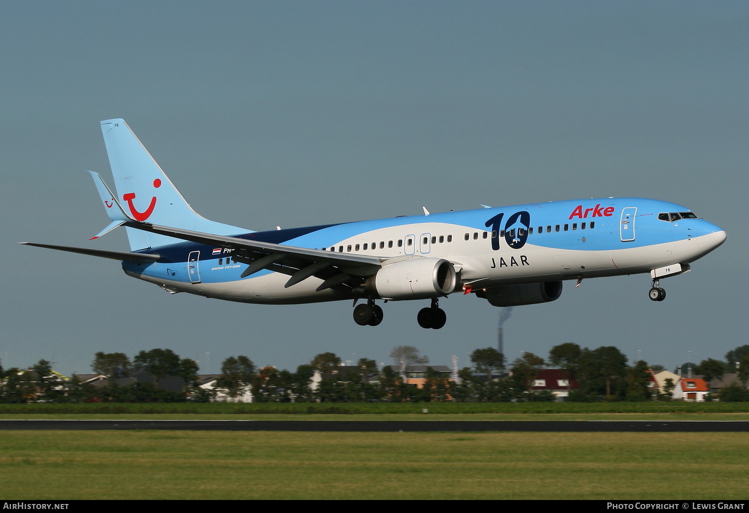 Aircraft Photo of PH-TFB | Boeing 737-8K5 | Arke | AirHistory.net #136060