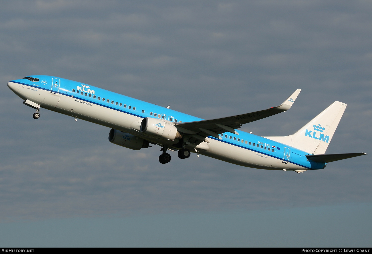 Aircraft Photo of PH-BXT | Boeing 737-9K2 | KLM - Royal Dutch Airlines | AirHistory.net #136102