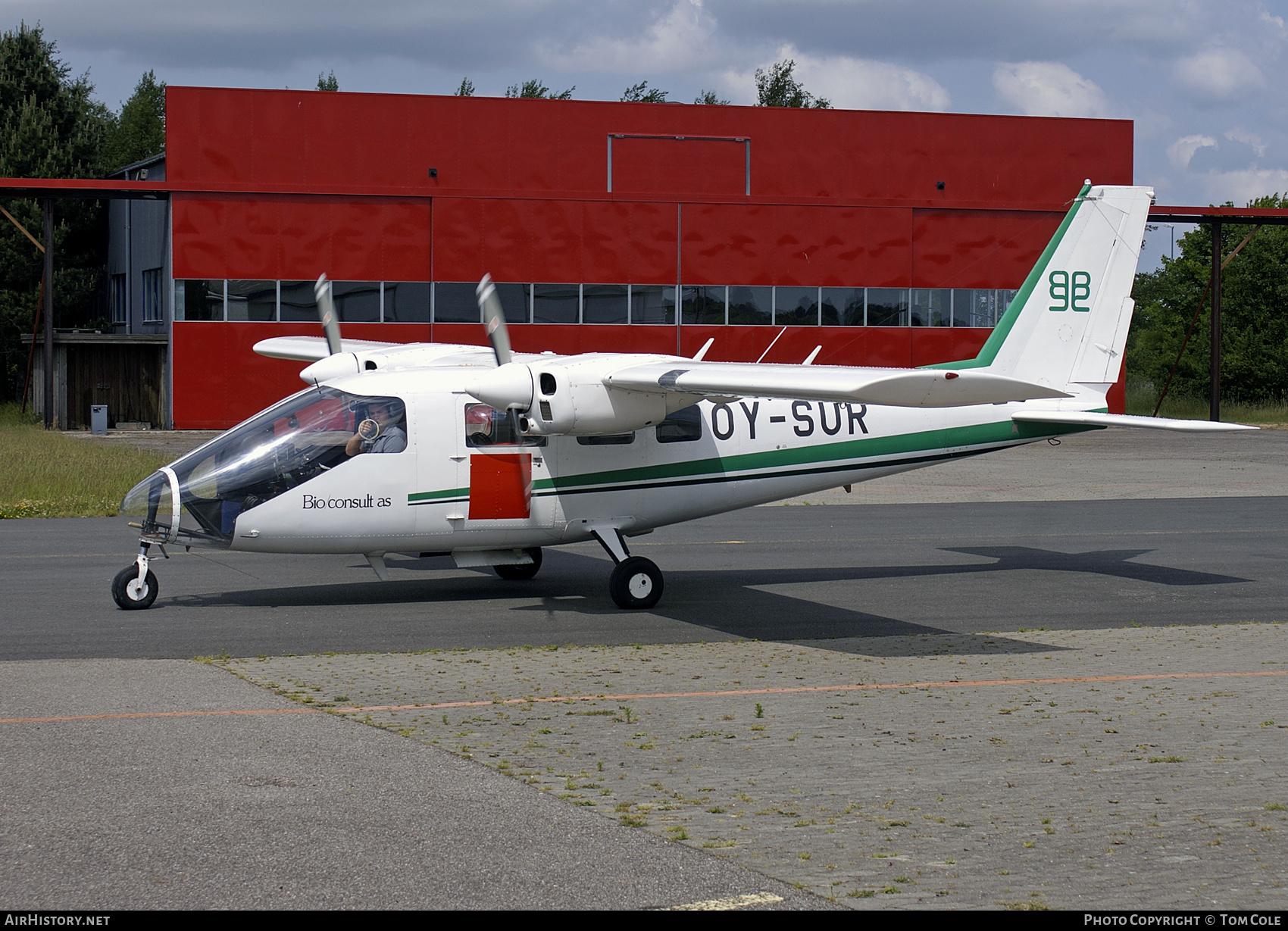 Aircraft Photo of OY-SUR | Partenavia P-68C | AirHistory.net #136112