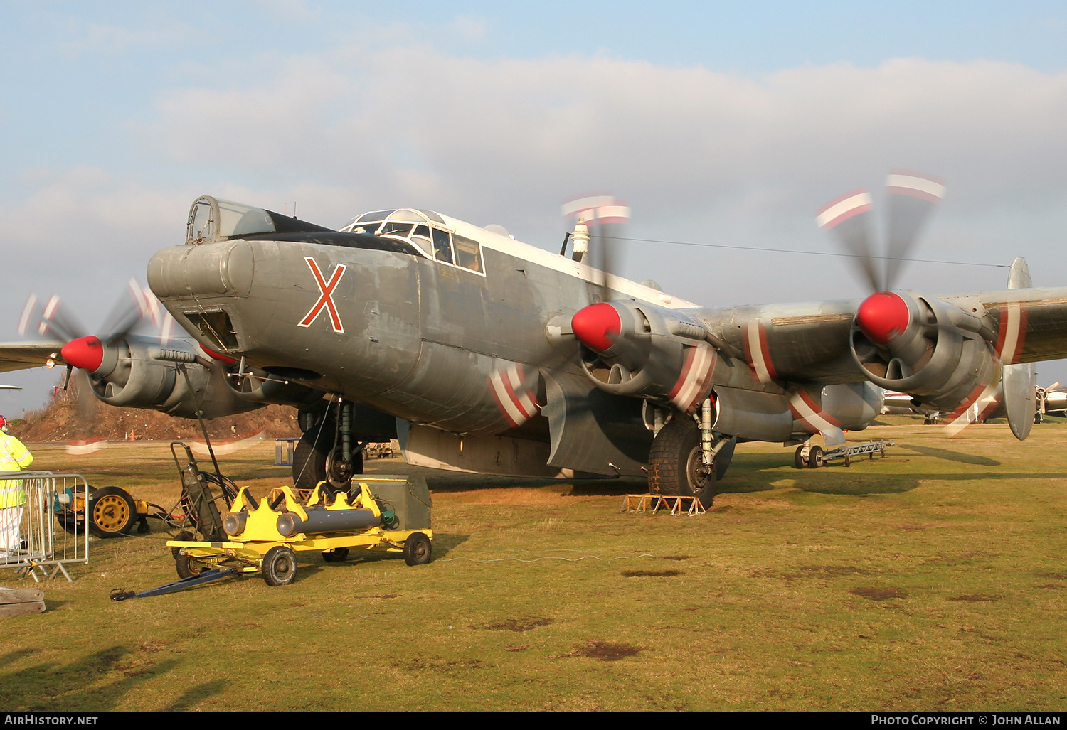 Aircraft Photo of WR963 | Avro 696 Shackleton AEW2 | UK - Air Force | AirHistory.net #136225