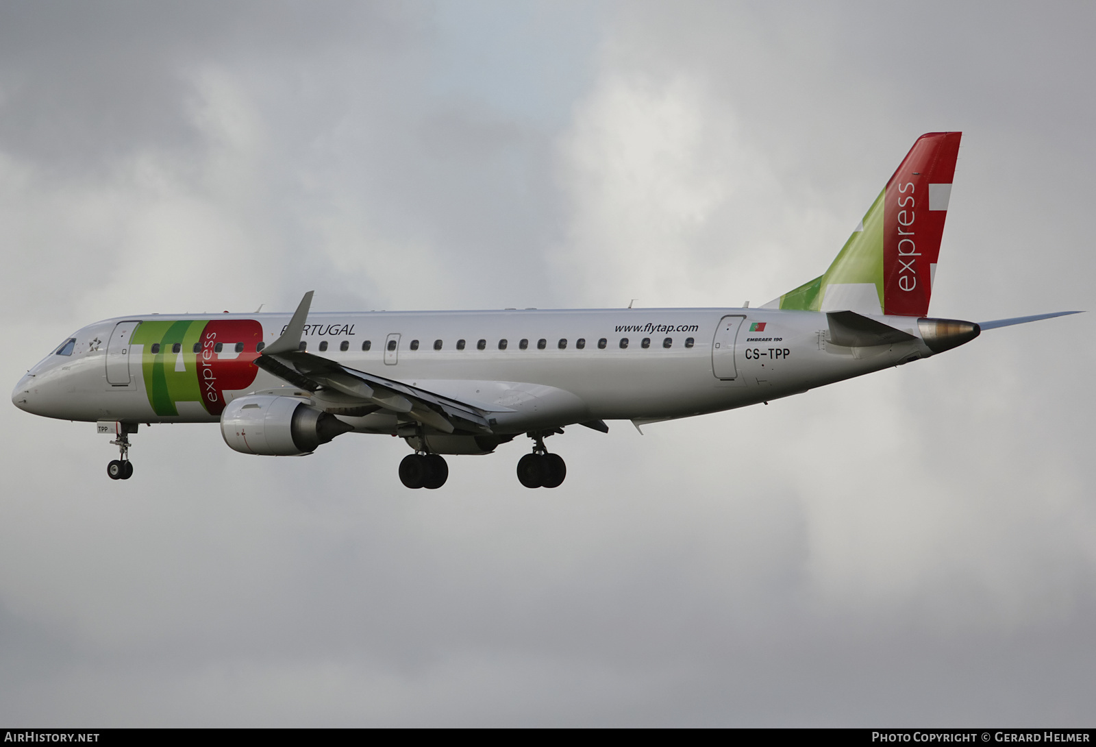 Aircraft Photo of CS-TPP | Embraer 190LR (ERJ-190-100LR) | TAP Portugal Express | AirHistory.net #136285