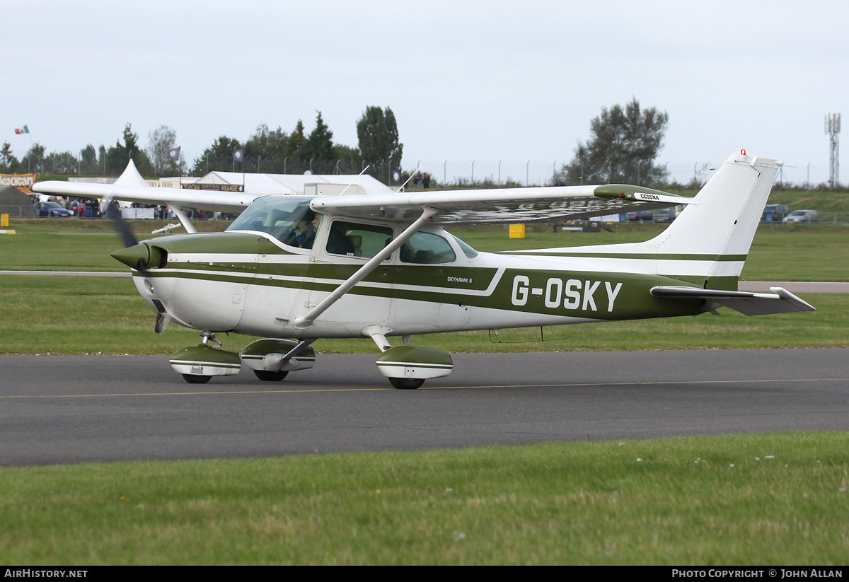 Aircraft Photo of G-OSKY | Cessna 172M Skyhawk II | AirHistory.net #136386