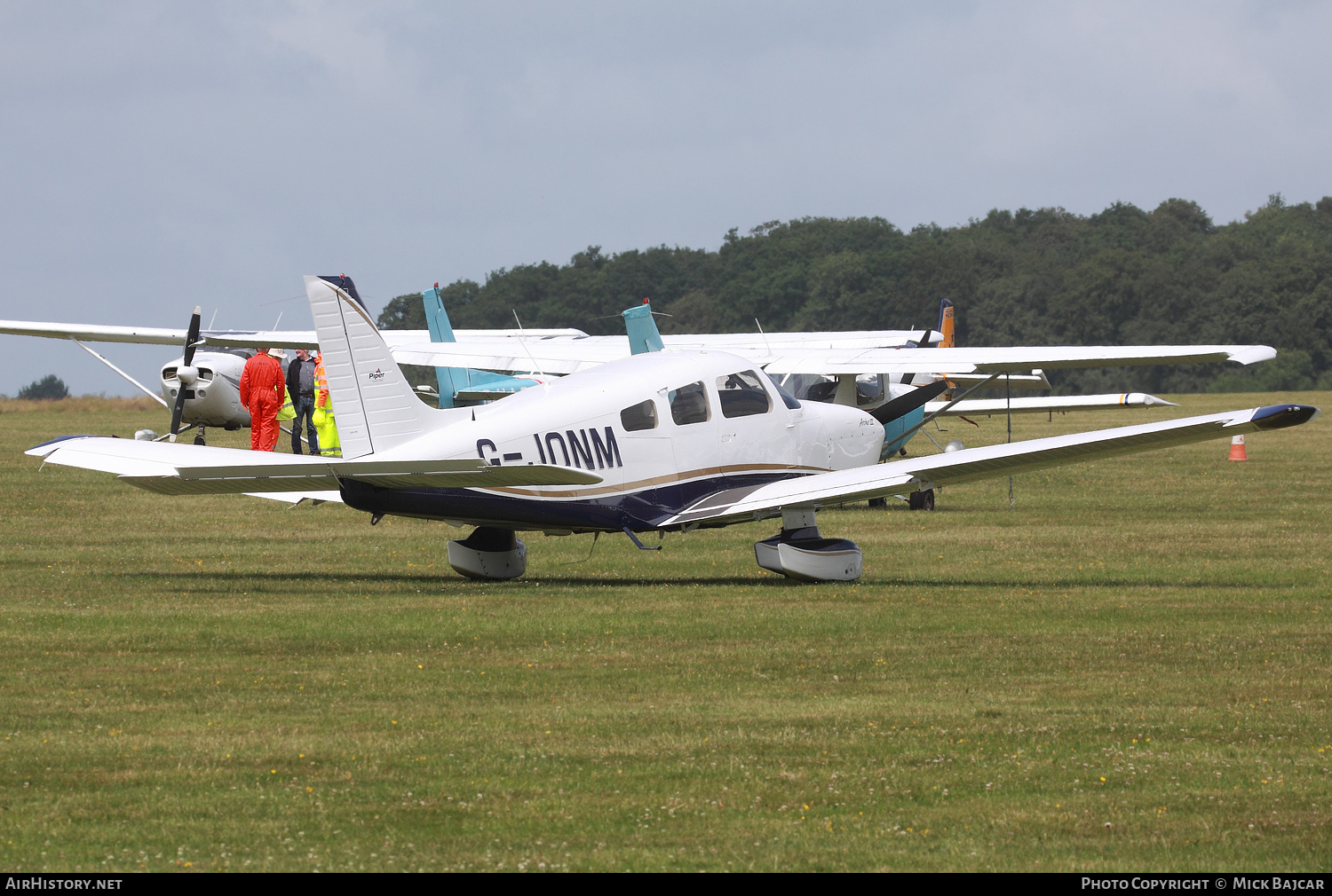 Aircraft Photo of G-JONM | Piper PA-28-181 Archer III | AirHistory.net #136406