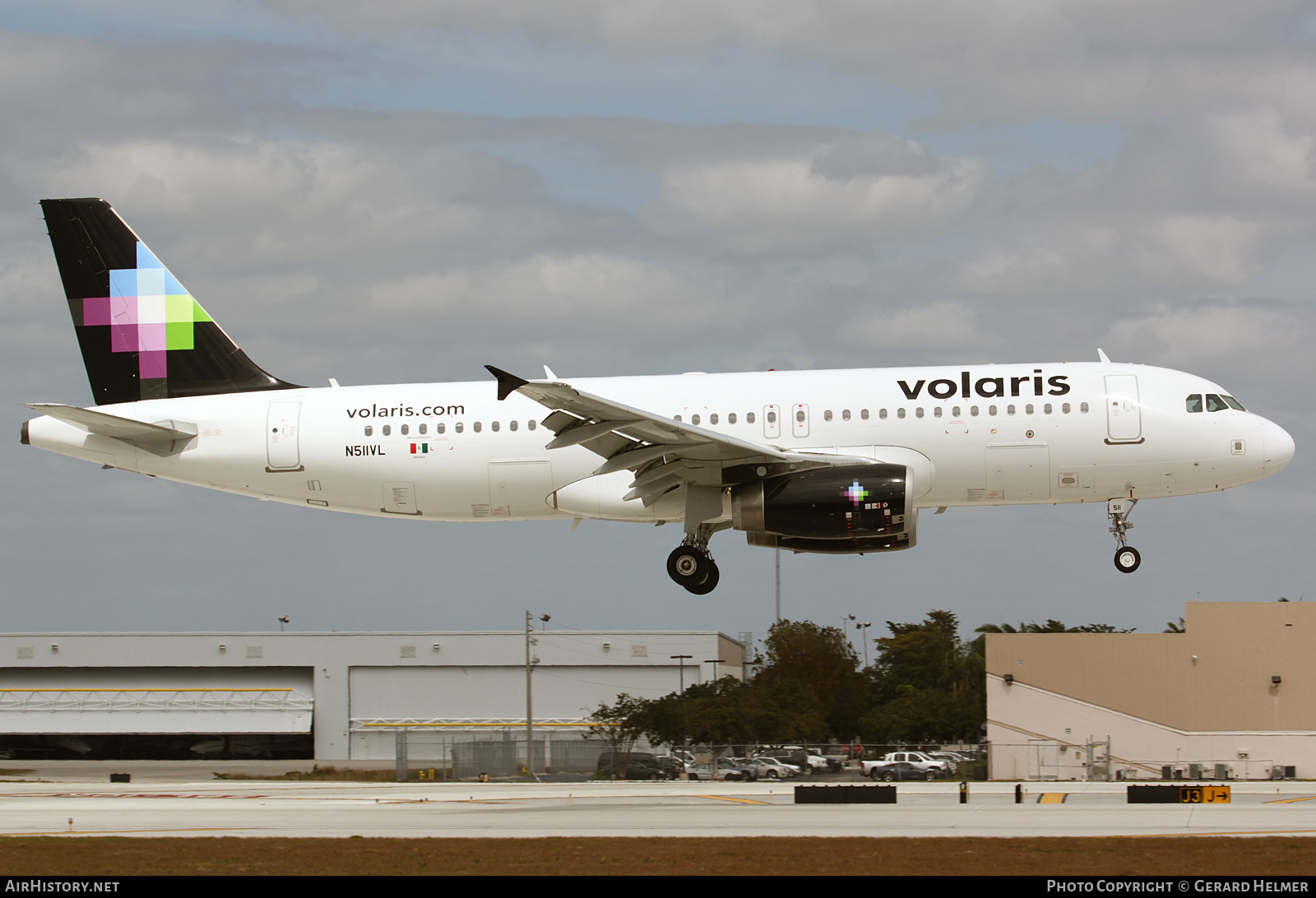 Aircraft Photo of N511VL | Airbus A320-233 | Volaris | AirHistory.net #136472