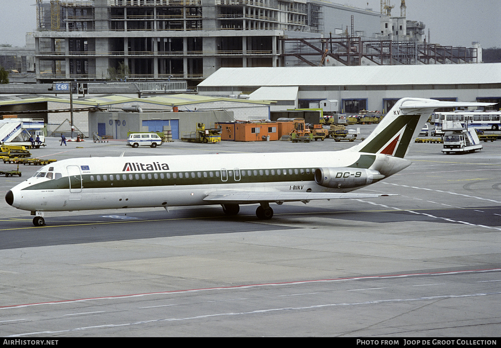 Aircraft Photo of I-RIKV | McDonnell Douglas DC-9-32 | Alitalia | AirHistory.net #136528