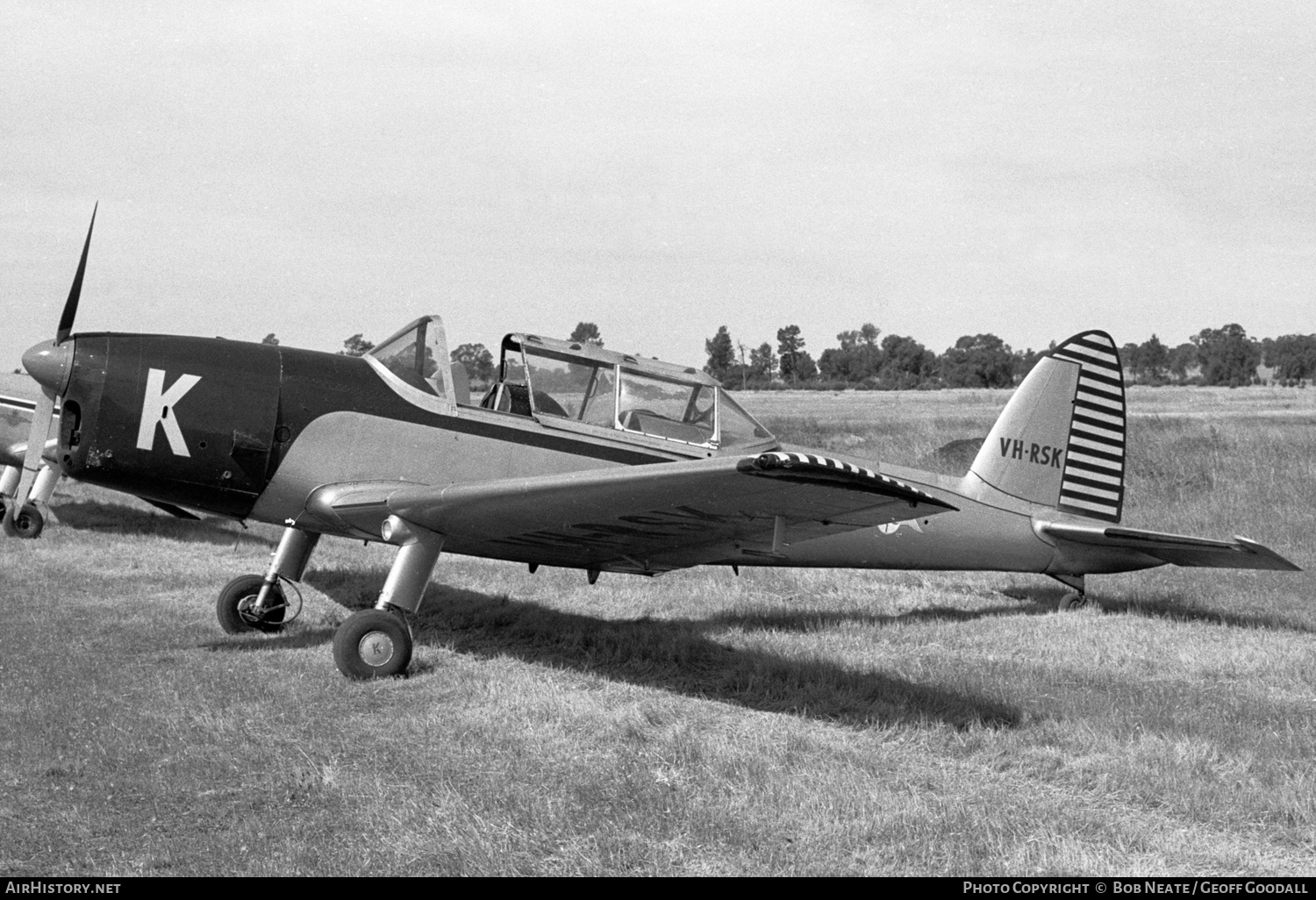 Aircraft Photo of VH-RSK | De Havilland DHC-1 Chipmunk Mk22 | Royal Aero Club of NSW | AirHistory.net #136542