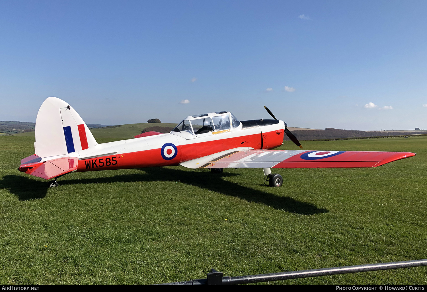 Aircraft Photo of G-BZGA / WK585 | De Havilland DHC-1 Chipmunk Mk22 | UK - Air Force | AirHistory.net #136549