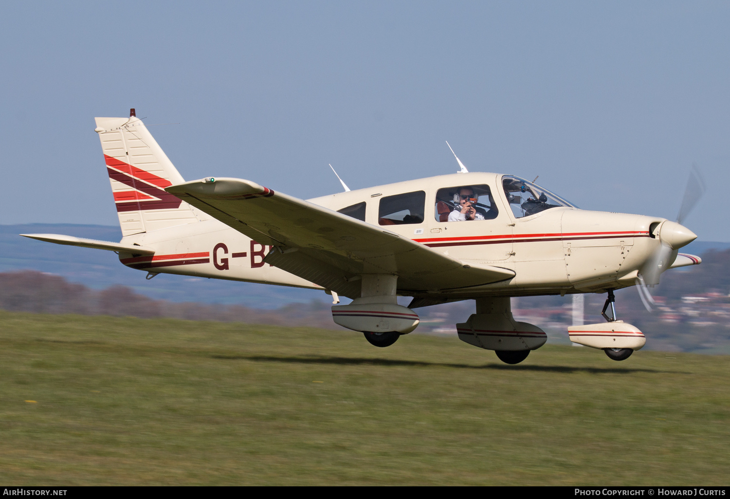 Aircraft Photo of G-BRUB | Piper PA-28-161 Warrior II | AirHistory.net #136575