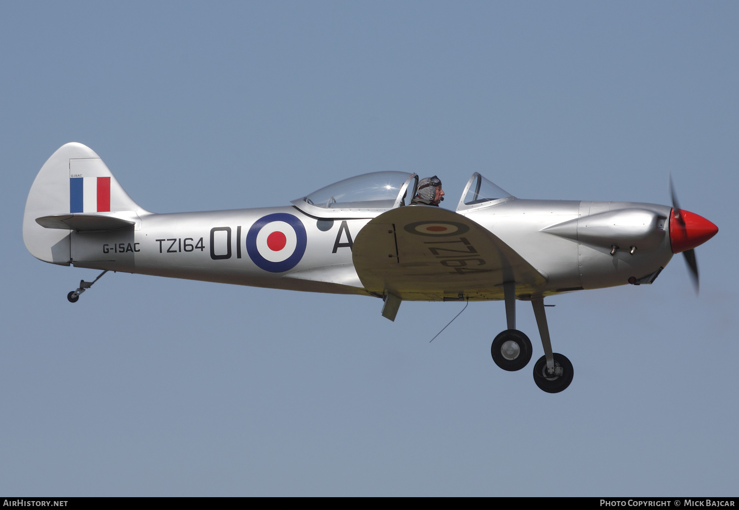 Aircraft Photo of G-ISAC / TZ164 | Isaacs Spitfire | UK - Air Force | AirHistory.net #136688