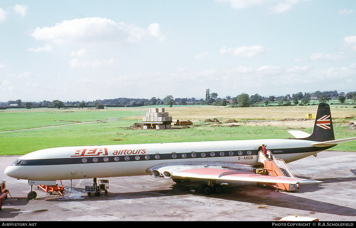 Aircraft Photo of G-ARGM | De Havilland D.H. 106 Comet 4B | BEA Airtours - British European Airways | AirHistory.net #136742