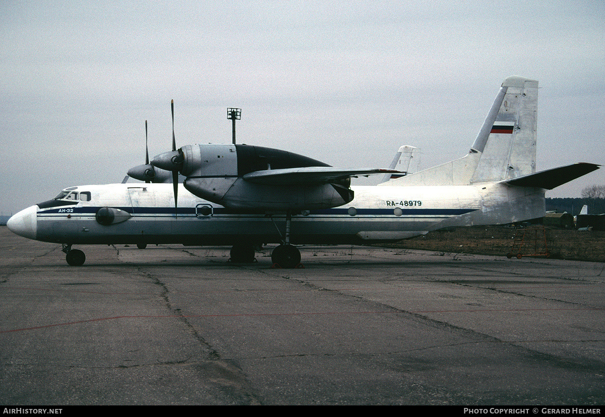 Aircraft Photo of RA-48979 | Antonov An-32 | AirHistory.net #137115