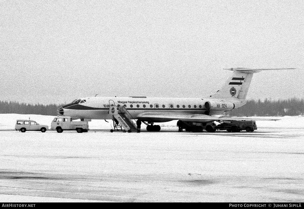 Aircraft Photo of HA-924 | Tupolev Tu-134K | Magyar Nepkoztarsasasag | AirHistory.net #137132