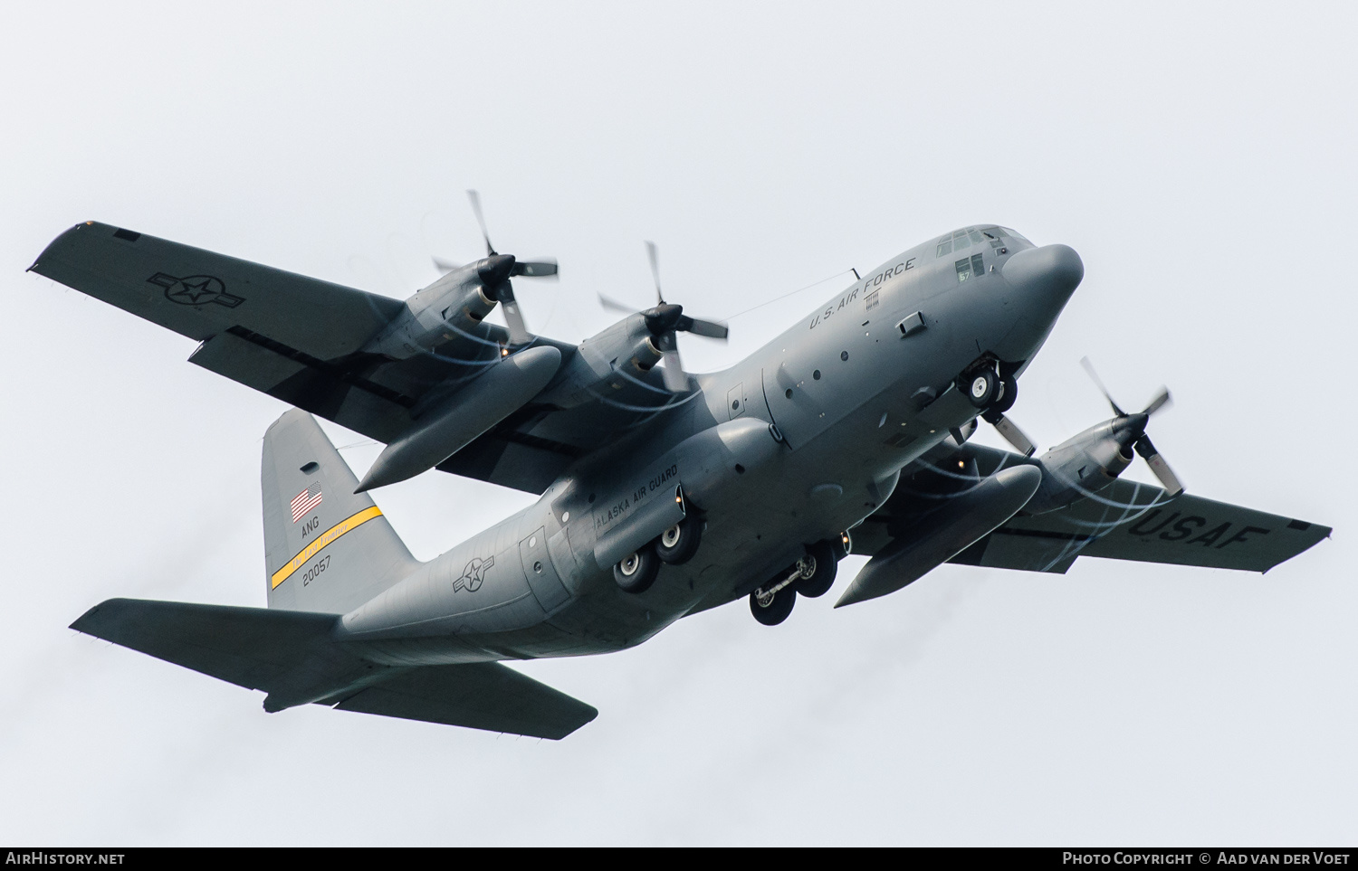 Aircraft Photo of 82-0057 / 20057 | Lockheed C-130H Hercules | USA - Air Force | AirHistory.net #137135