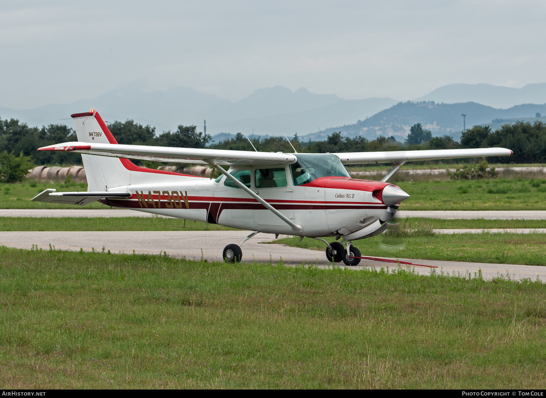 Aircraft Photo of N4738V | Cessna 172RG Cutlass RG II | AirHistory.net #137269