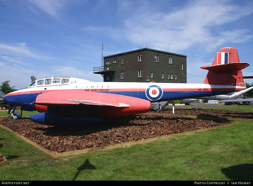 Aircraft Photo of WL375 | Gloster Meteor T7 (Mod) | UK - Air Force | AirHistory.net #137424