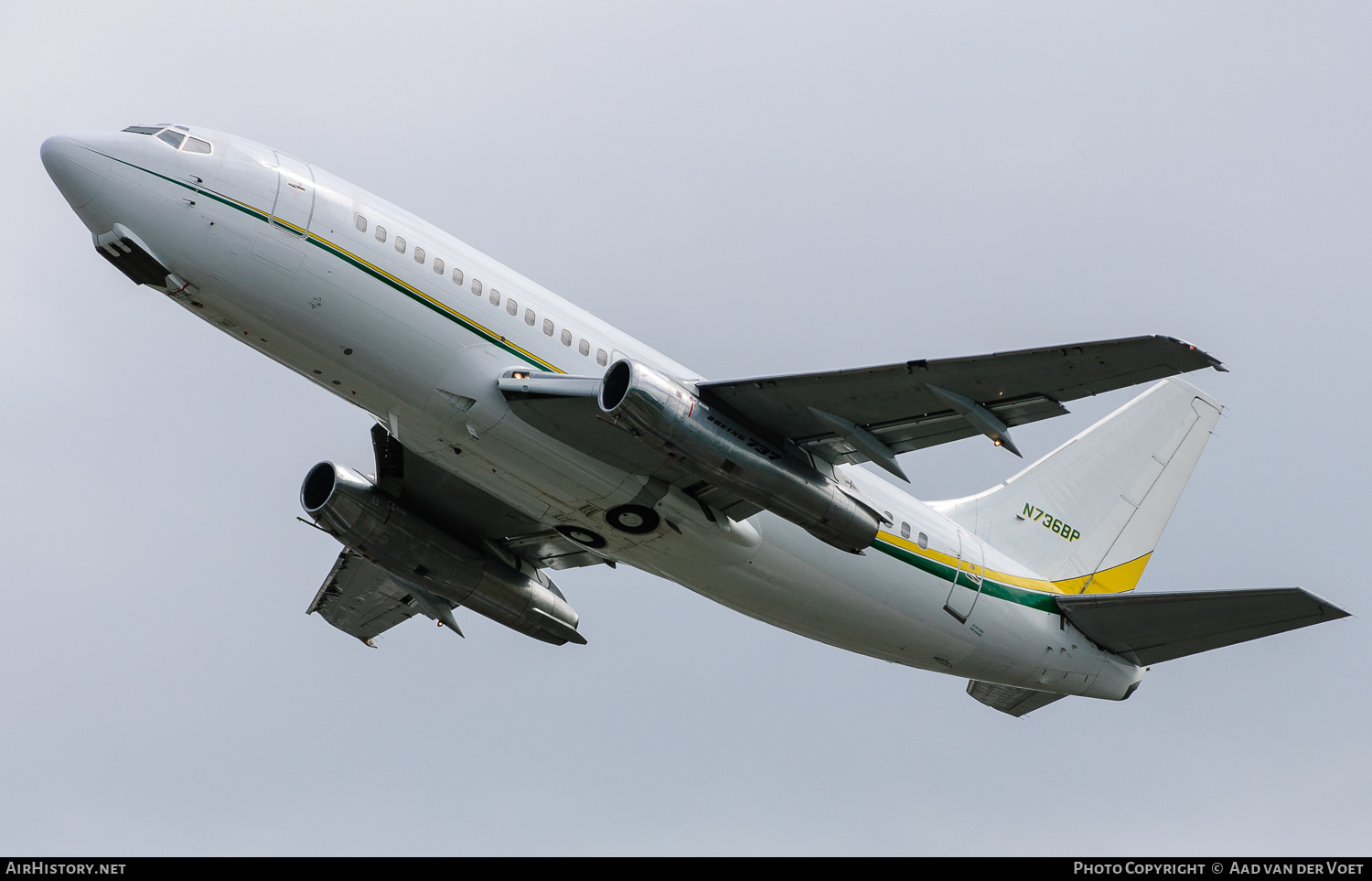 Aircraft Photo of N736BP | Boeing 737-205/Adv | AirHistory.net #137499