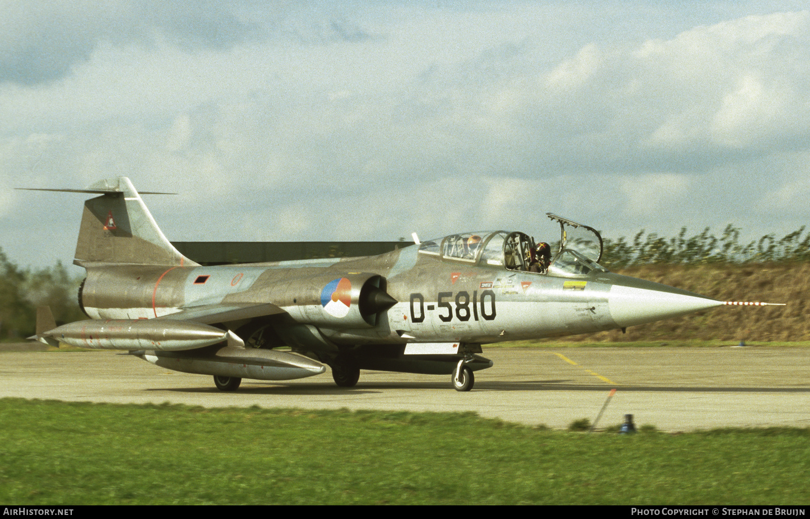 Aircraft Photo of D-5810 | Lockheed TF-104G Starfighter | Netherlands - Air Force | AirHistory.net #137560