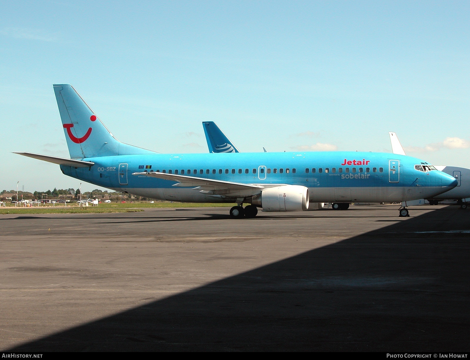 Aircraft Photo of OO-SBZ | Boeing 737-329 | Jetair | AirHistory.net #137620