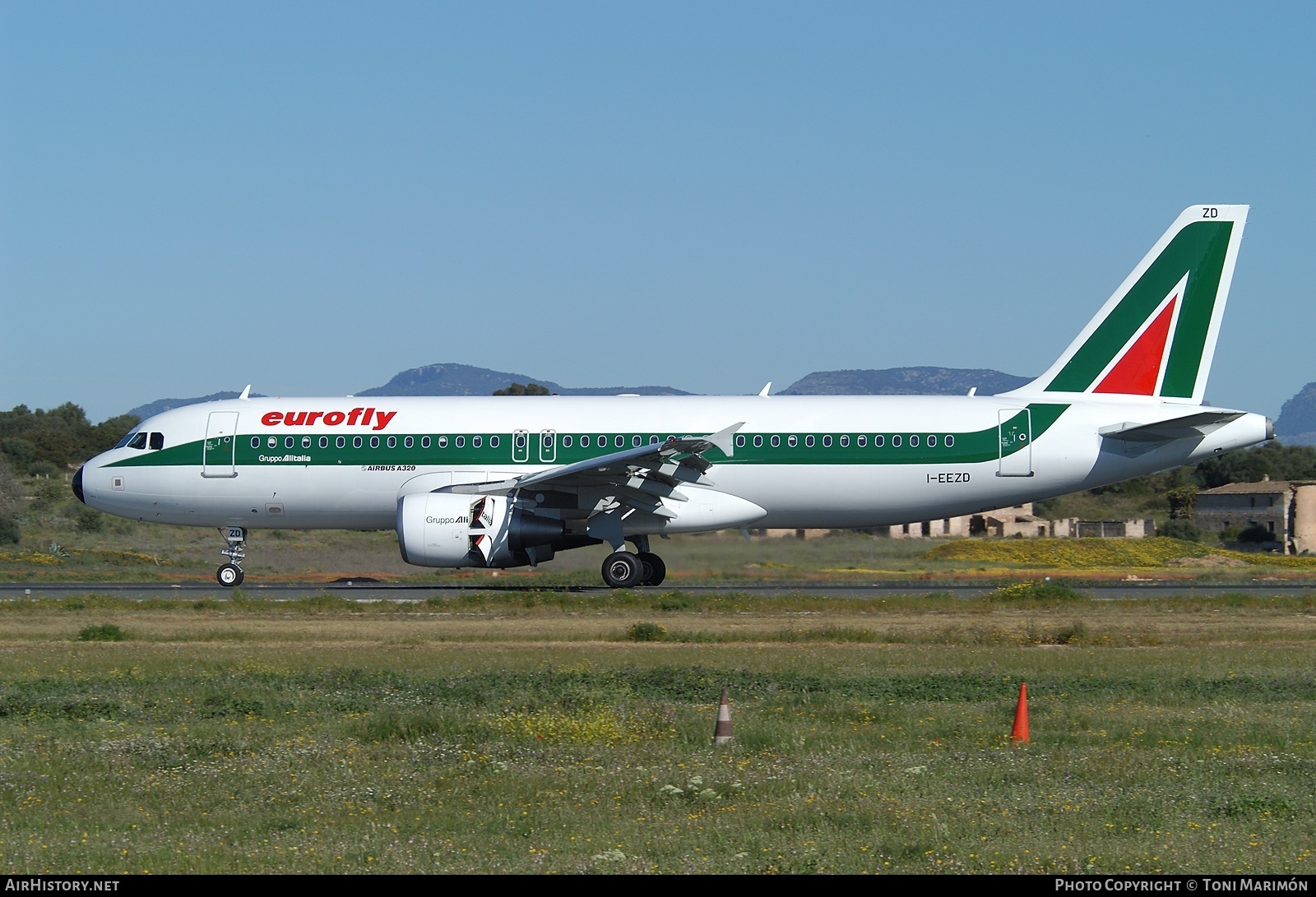 Aircraft Photo of I-EEZD | Airbus A320-214 | Eurofly | AirHistory.net #137631