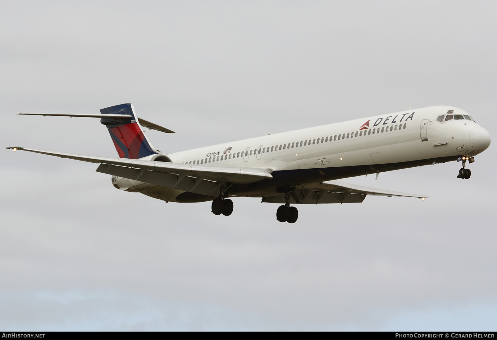 Aircraft Photo of N929DN | McDonnell Douglas MD-90-30 | Delta Air Lines | AirHistory.net #137649
