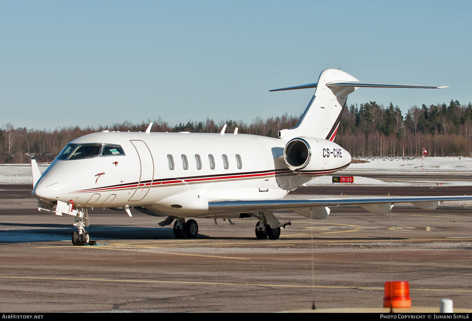Aircraft Photo of CS-CHE | Bombardier Challenger 350 (BD-100-1A10) | AirHistory.net #137721
