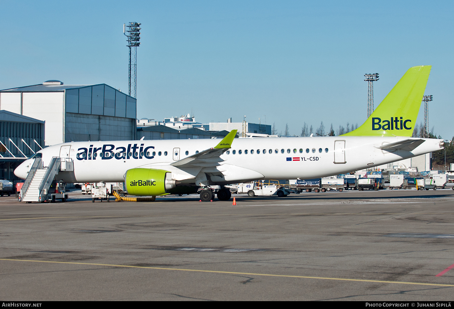 Aircraft Photo of YL-CSD | Bombardier CSeries CS300 (BD-500-1A11) | AirBaltic | AirHistory.net #137729