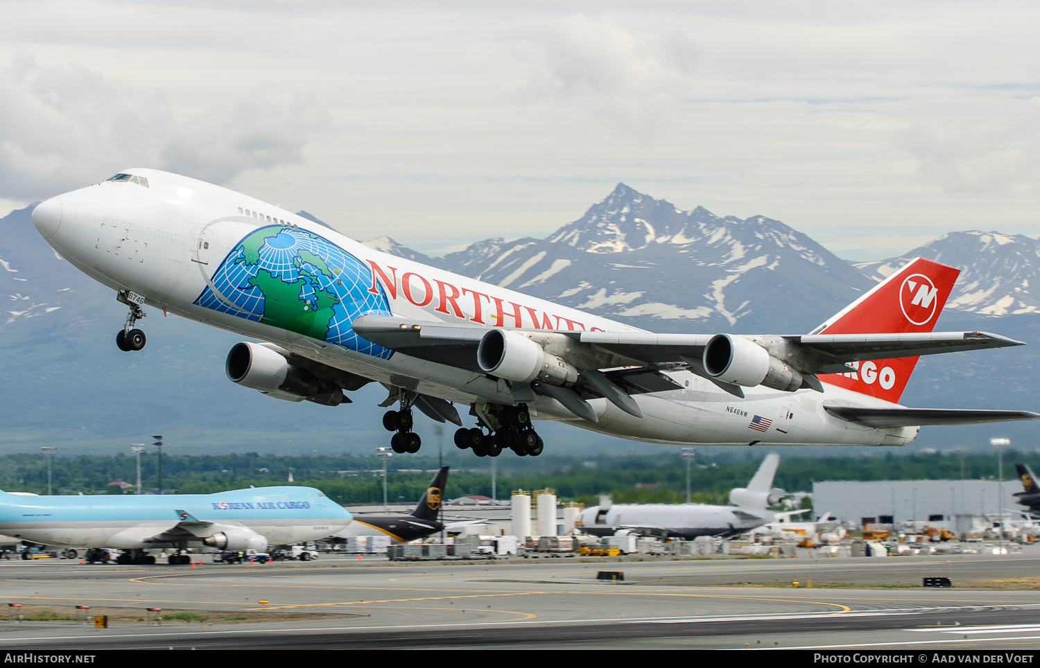 Aircraft Photo of N646NW | Boeing 747-222B(SF) | Northwest Airlines Cargo | AirHistory.net #137812