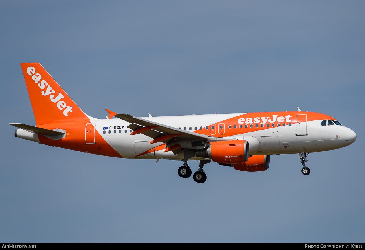 Aircraft Photo of G-EZDV | Airbus A319-111 | EasyJet | AirHistory.net #137836