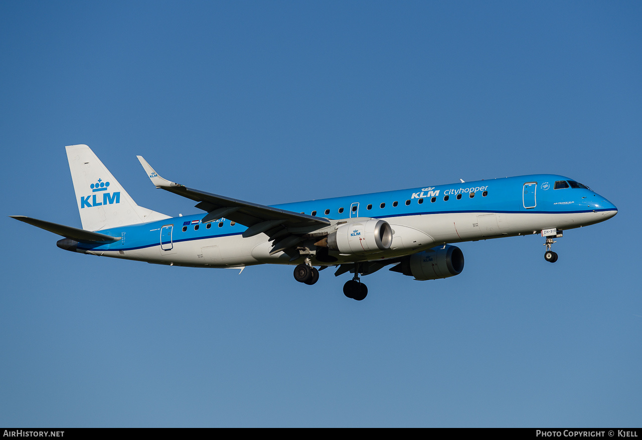 Aircraft Photo of PH-EZH | Embraer 190STD (ERJ-190-100STD) | KLM Cityhopper | AirHistory.net #137845