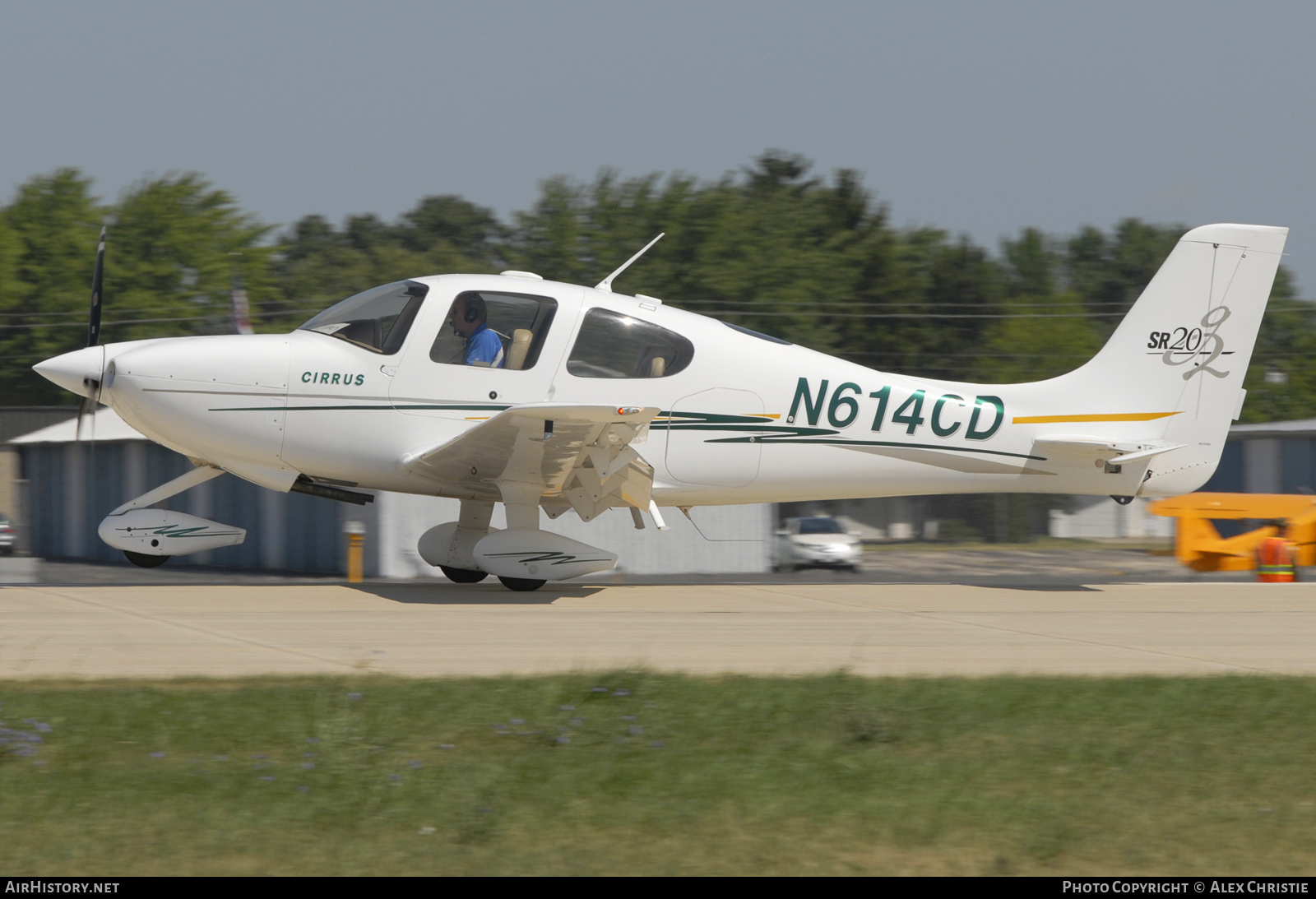Aircraft Photo of N614CD | Cirrus SR-20 G2 | AirHistory.net #137967