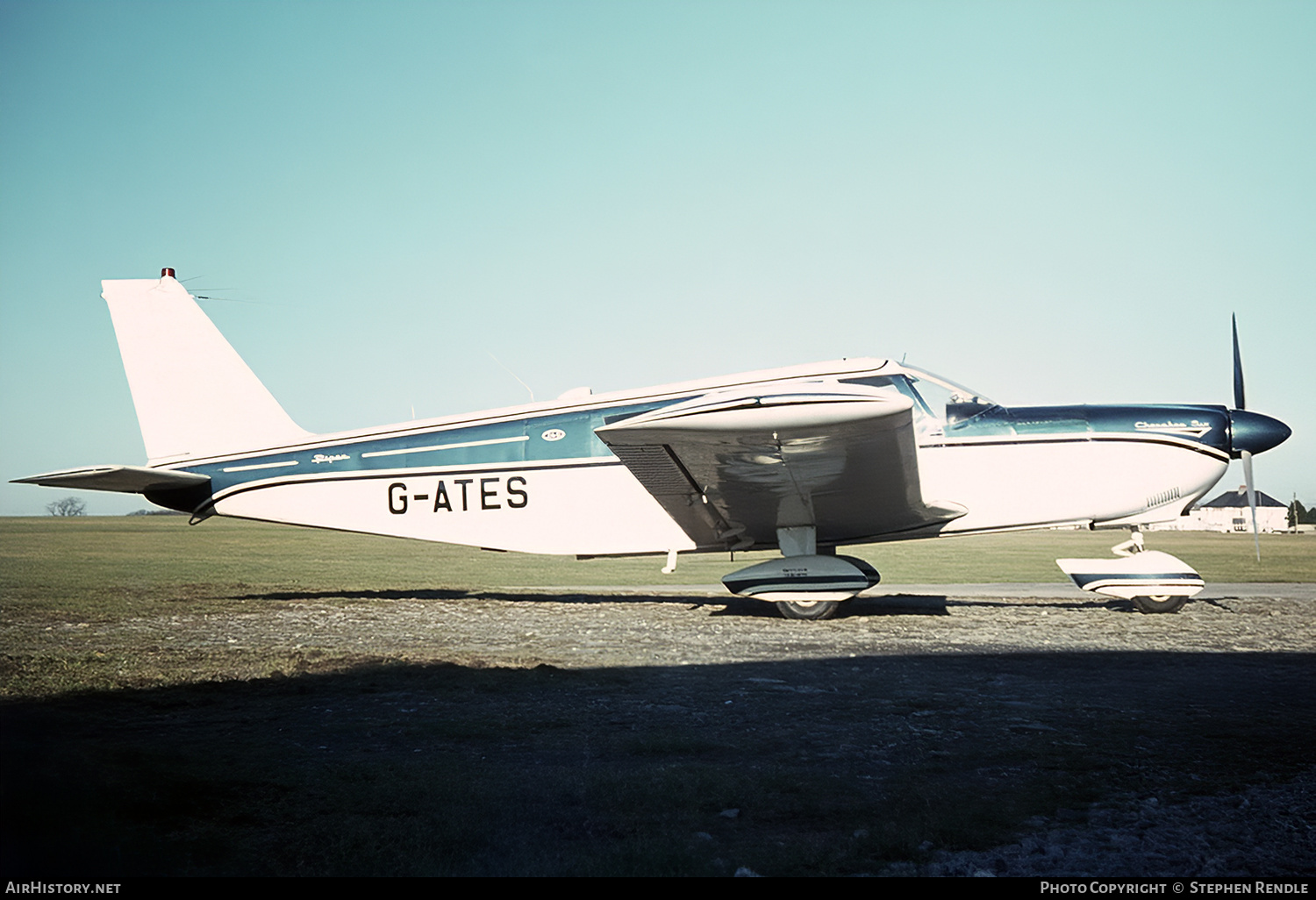 Aircraft Photo of G-ATES | Piper PA-32-260 Cherokee Six | AirHistory.net #138049