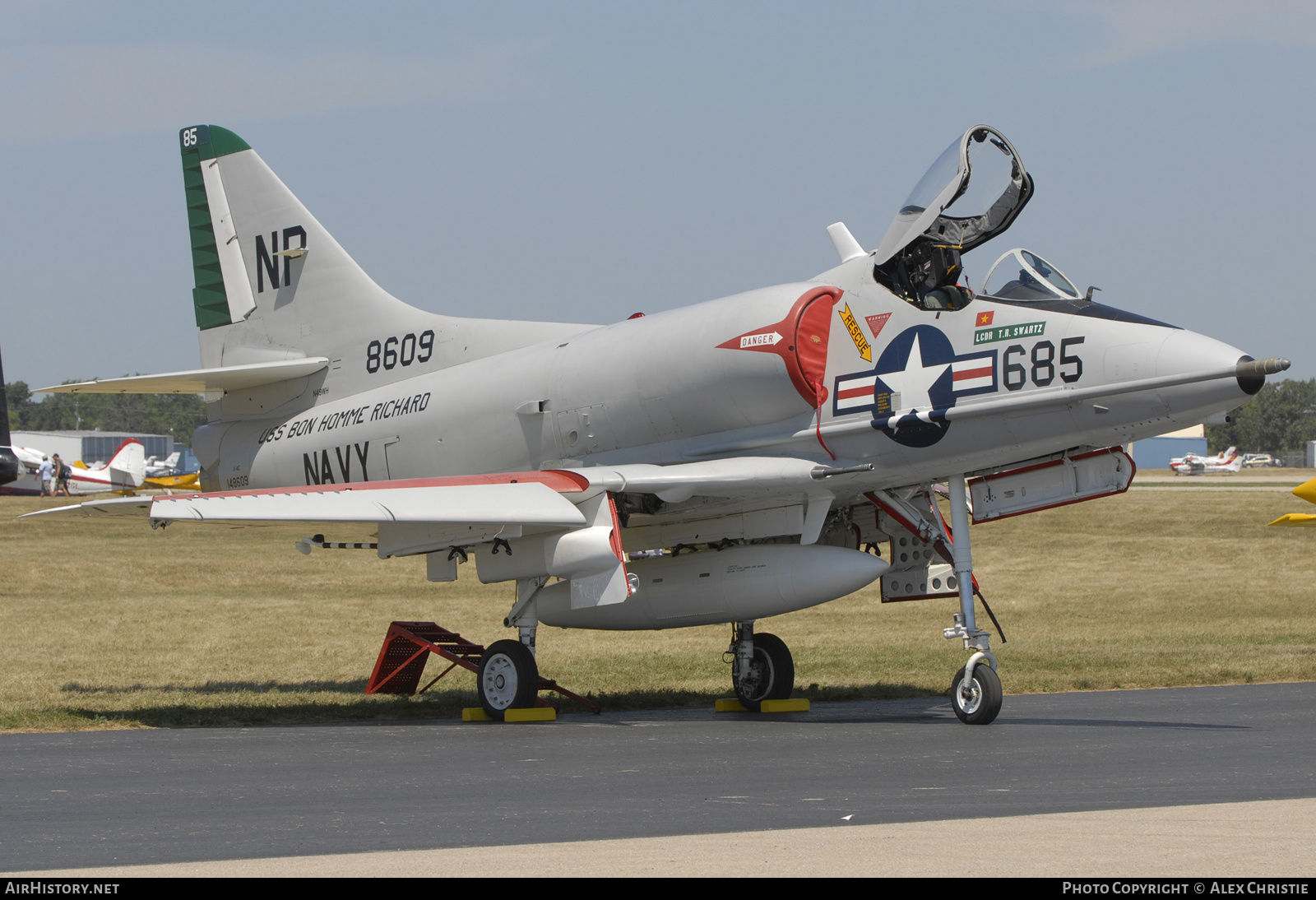 Aircraft Photo of N49WH / 148609 | Douglas A-4B Skyhawk (A4D-2) | Warbird Heritage Foundation | USA - Navy | AirHistory.net #138154