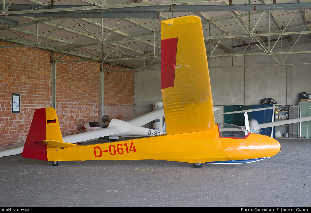 Aircraft Photo of D-0614 | Schleicher K-8B | AirHistory.net #138172
