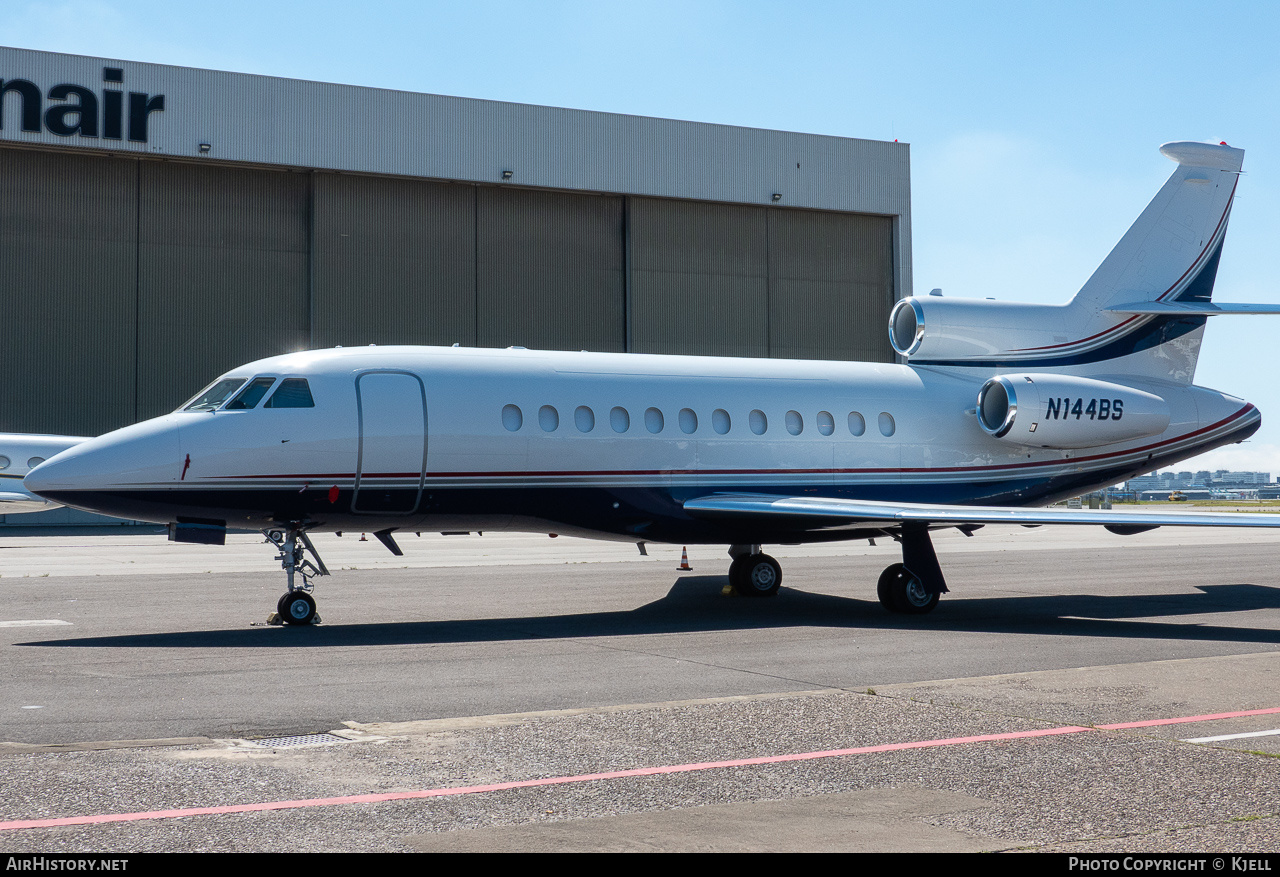Aircraft Photo of N144BS | Canadair Challenger 601-3A (CL-600-2B16) | AirHistory.net #138196