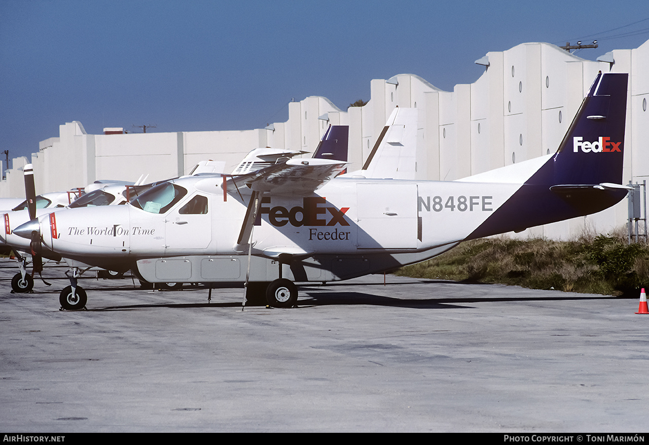 Aircraft Photo of N848FE | Cessna 208B Super Cargomaster | FedEx Feeder | AirHistory.net #138201