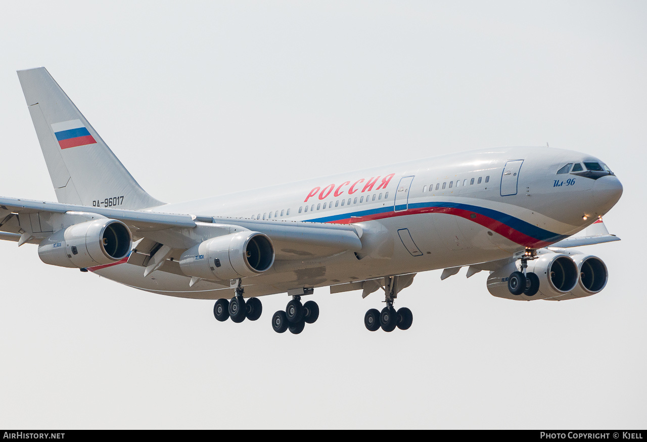 Aircraft Photo of RA-96017 | Ilyushin Il-96-300 | Rossiya - Special Flight Detachment | AirHistory.net #138243