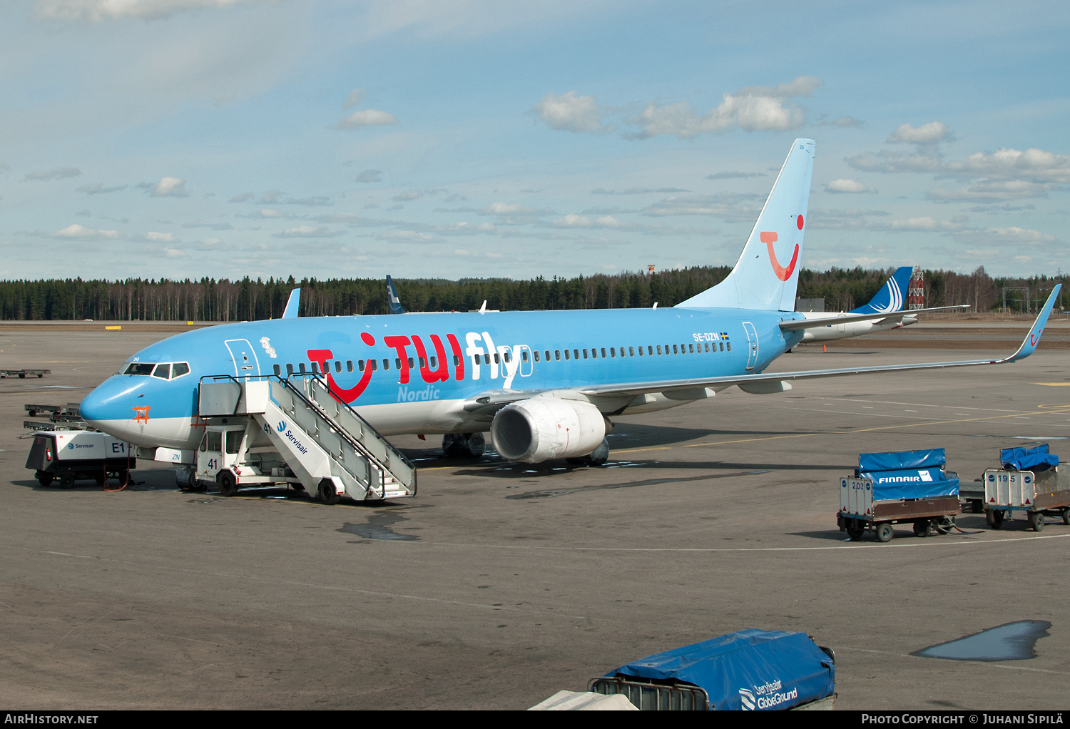 Aircraft Photo of SE-DZN | Boeing 737-804 | TUIfly Nordic | AirHistory.net #138318