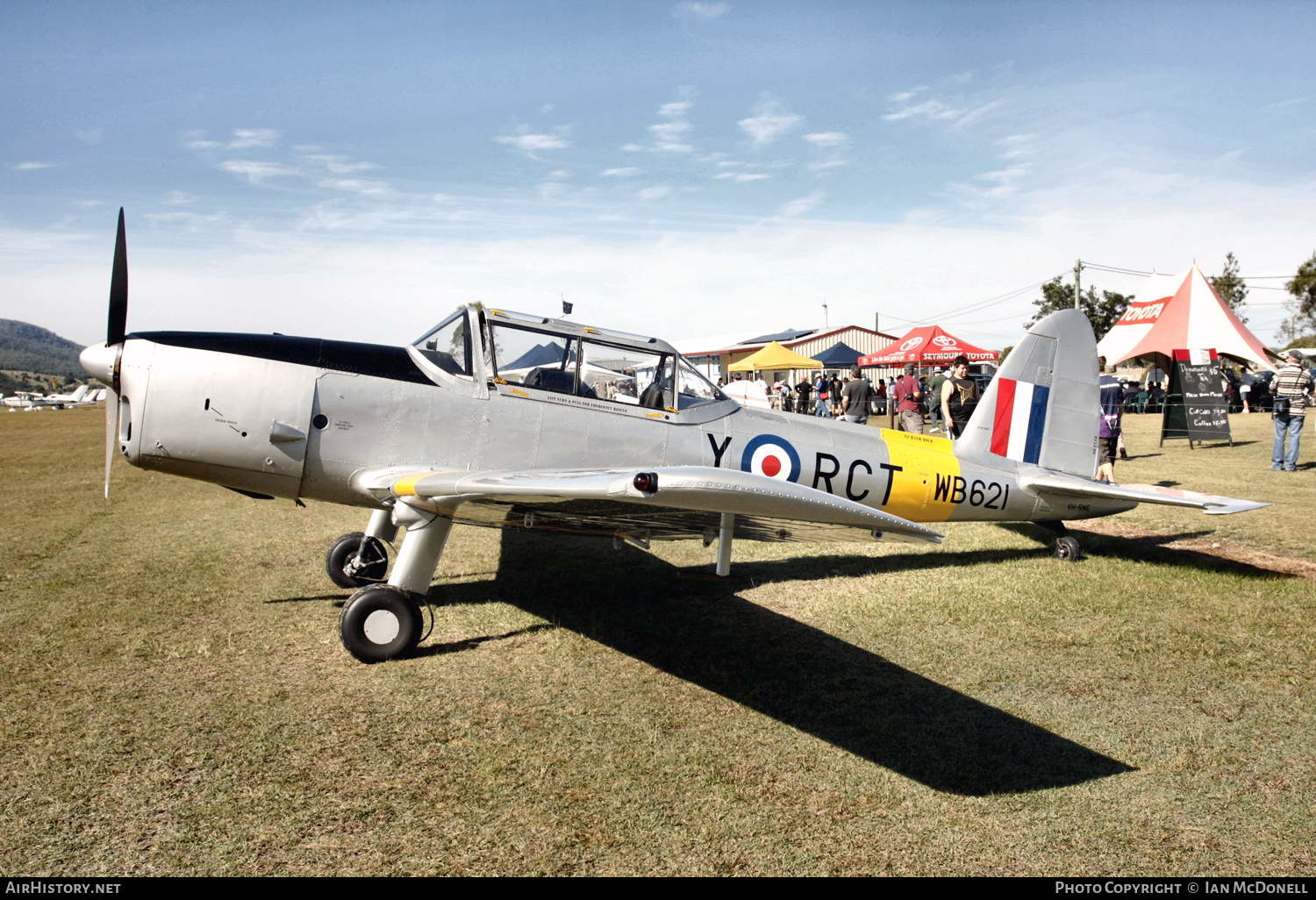 Aircraft Photo of VH-RME / WB621 | De Havilland DHC-1 Chipmunk T10 | UK - Air Force | AirHistory.net #138413