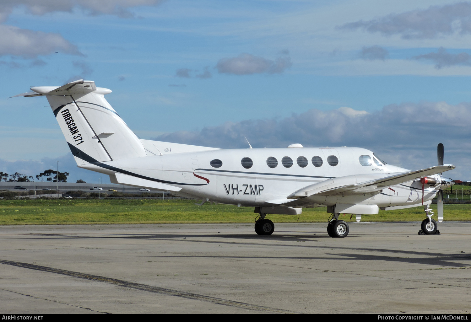 Aircraft Photo of VH-ZMP | Beech 200 Super King Air | Australasian Jet | AirHistory.net #138517