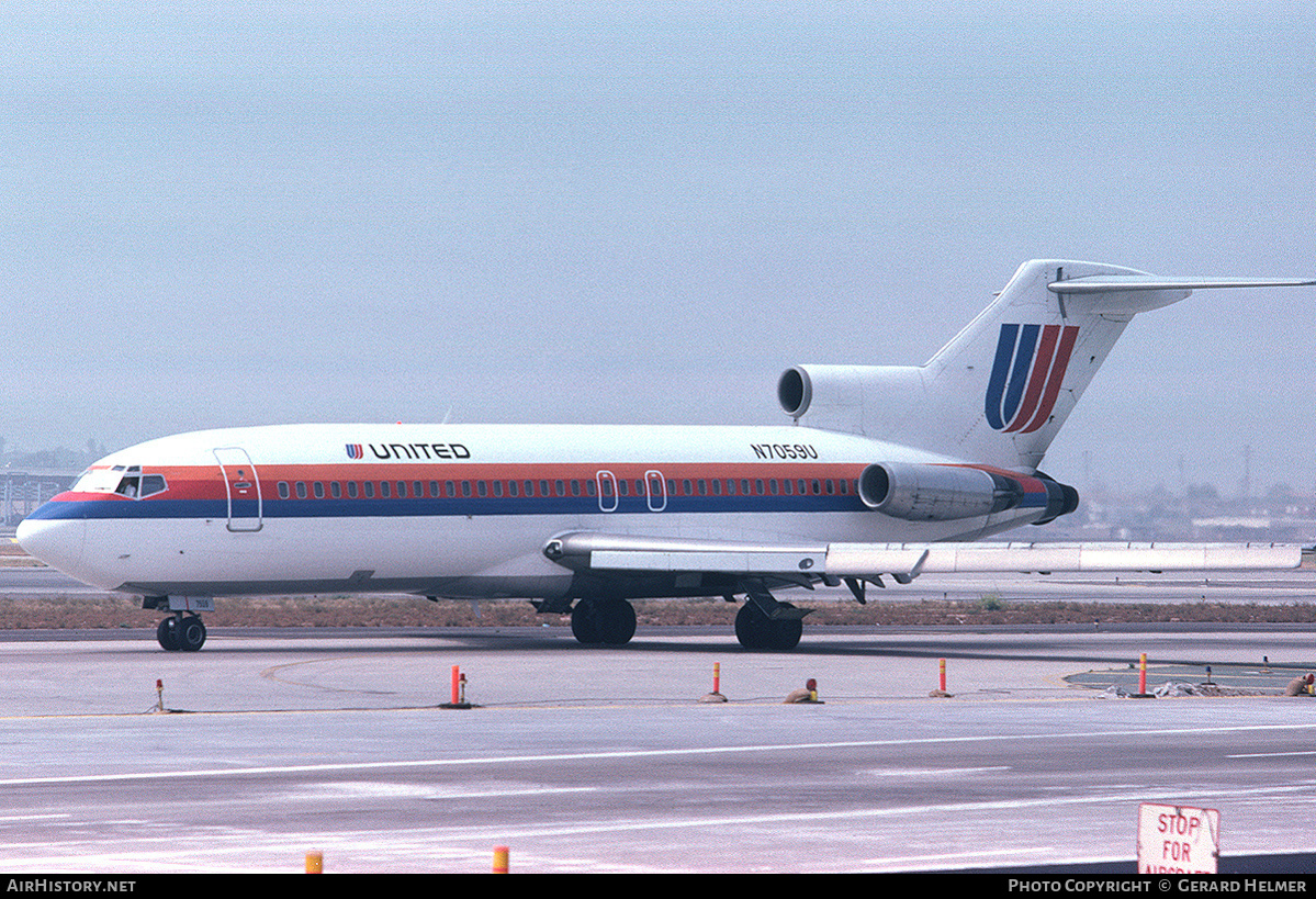Aircraft Photo of N7059U | Boeing 727-22 | United Airlines | AirHistory.net #138577