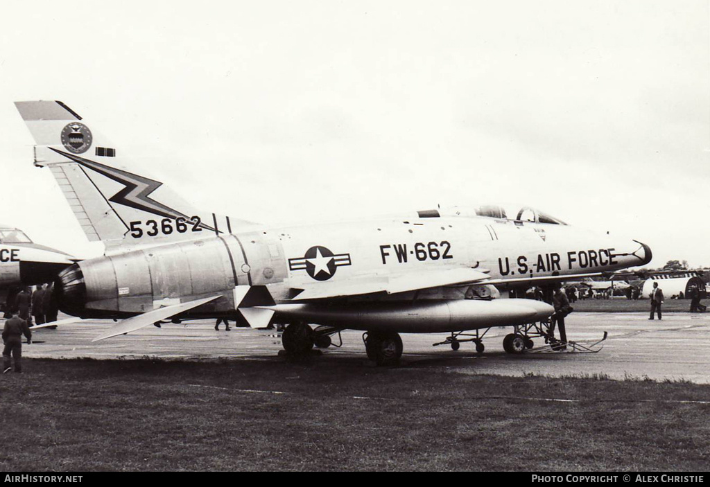 Aircraft Photo of 55-3662 / 53662 | North American F-100D Super Sabre | USA - Air Force | AirHistory.net #138668