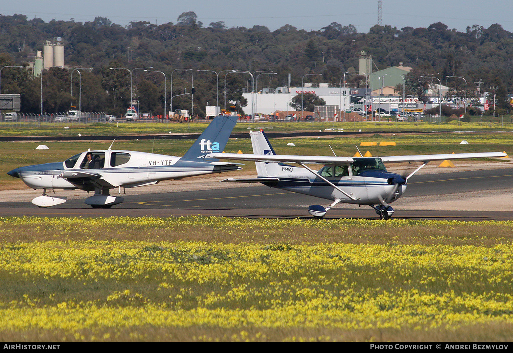 Aircraft Photo of VH-MCJ | Cessna 172N Skyhawk 100 II | University Of South Australia | AirHistory.net #138711