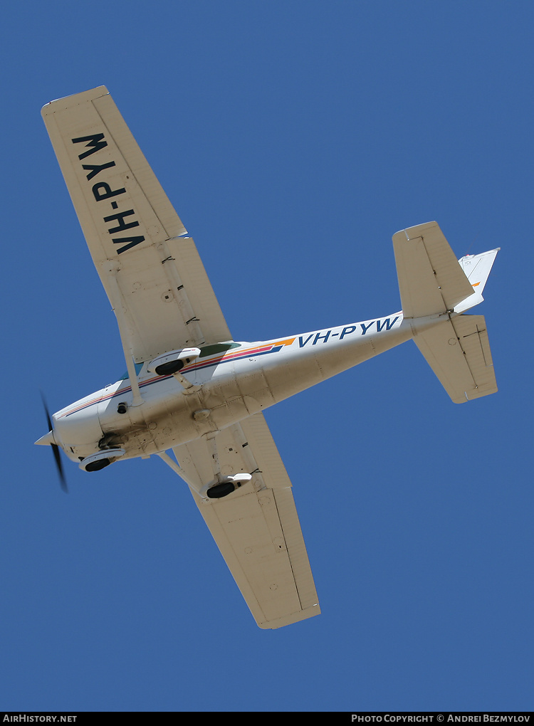 Aircraft Photo of VH-PYW | Cessna 172N Skyhawk 100 | AirHistory.net #138719