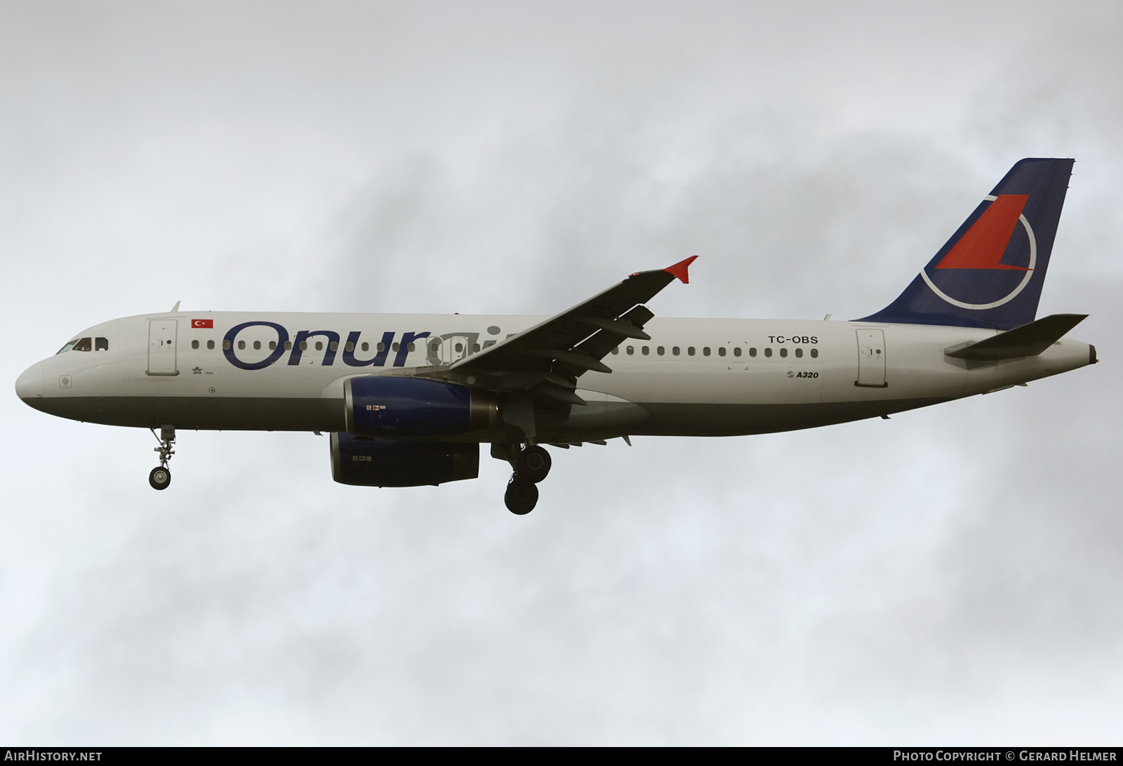 Aircraft Photo of TC-OBS | Airbus A320-232 | Onur Air | AirHistory.net #138853