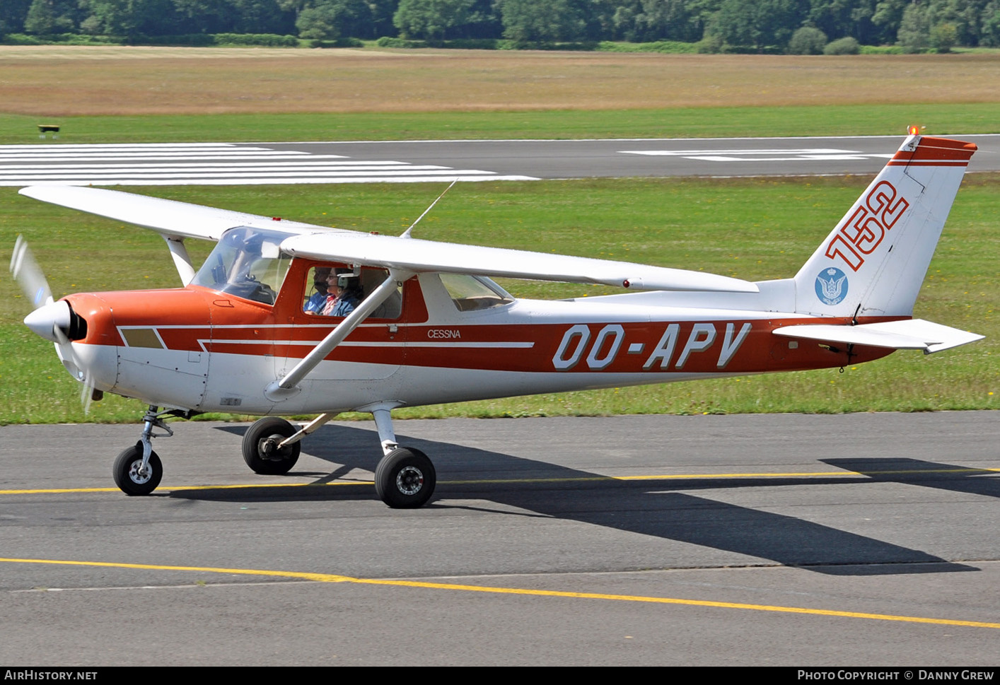 Aircraft Photo of OO-APV | Cessna 152 | AirHistory.net #138888