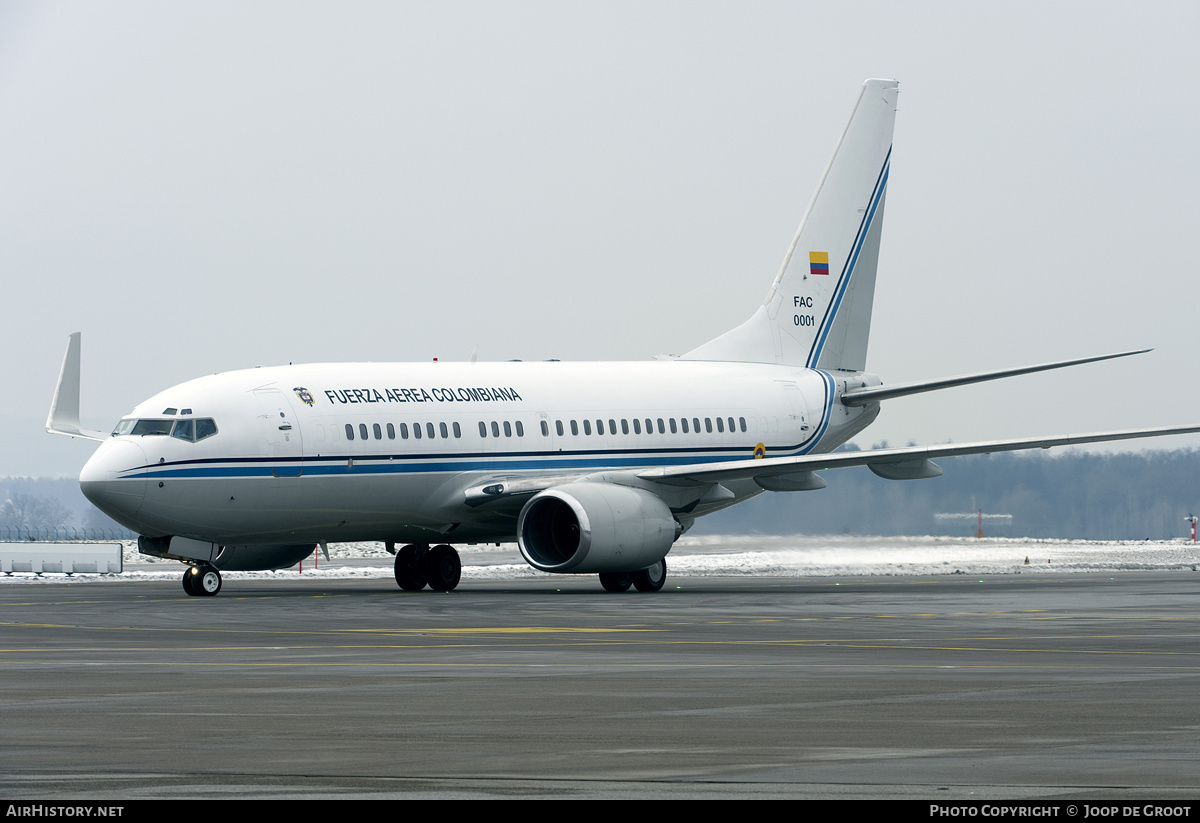 Aircraft Photo of FAC0001 | Boeing 737-74V BBJ | Colombia - Air Force | AirHistory.net #138920